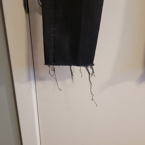 Abercrombie & Fitch Super Skinny Mid Rise Black Jeans 8/29 Ripped Knee Raw Hem - Picture 11 of 16